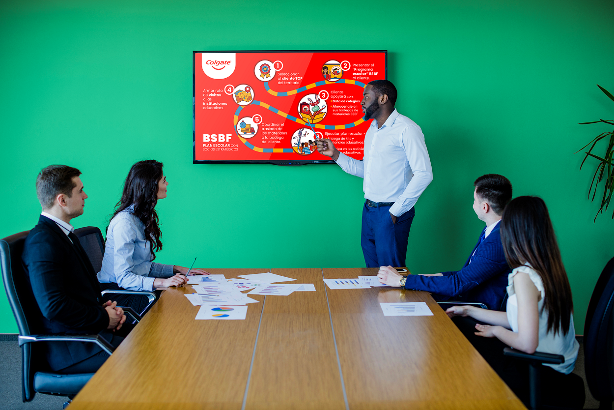 Colgate - Plan escolar con socios estrategicos